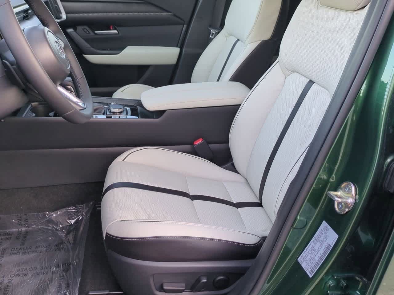 Thumbnail: 2026 Mazda CX-50 - 15