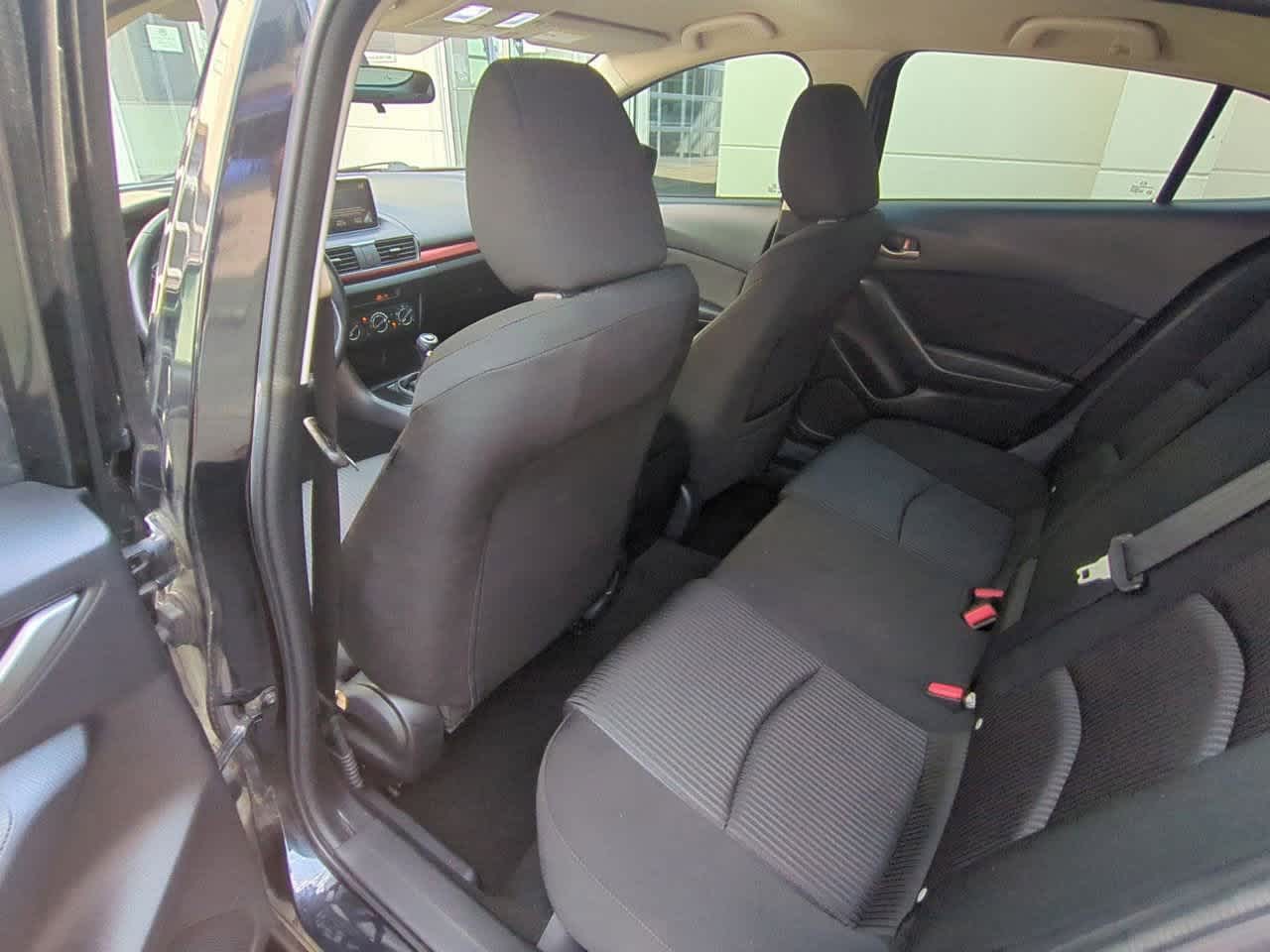 Thumbnail: 2015 Mazda Mazda3 - 16