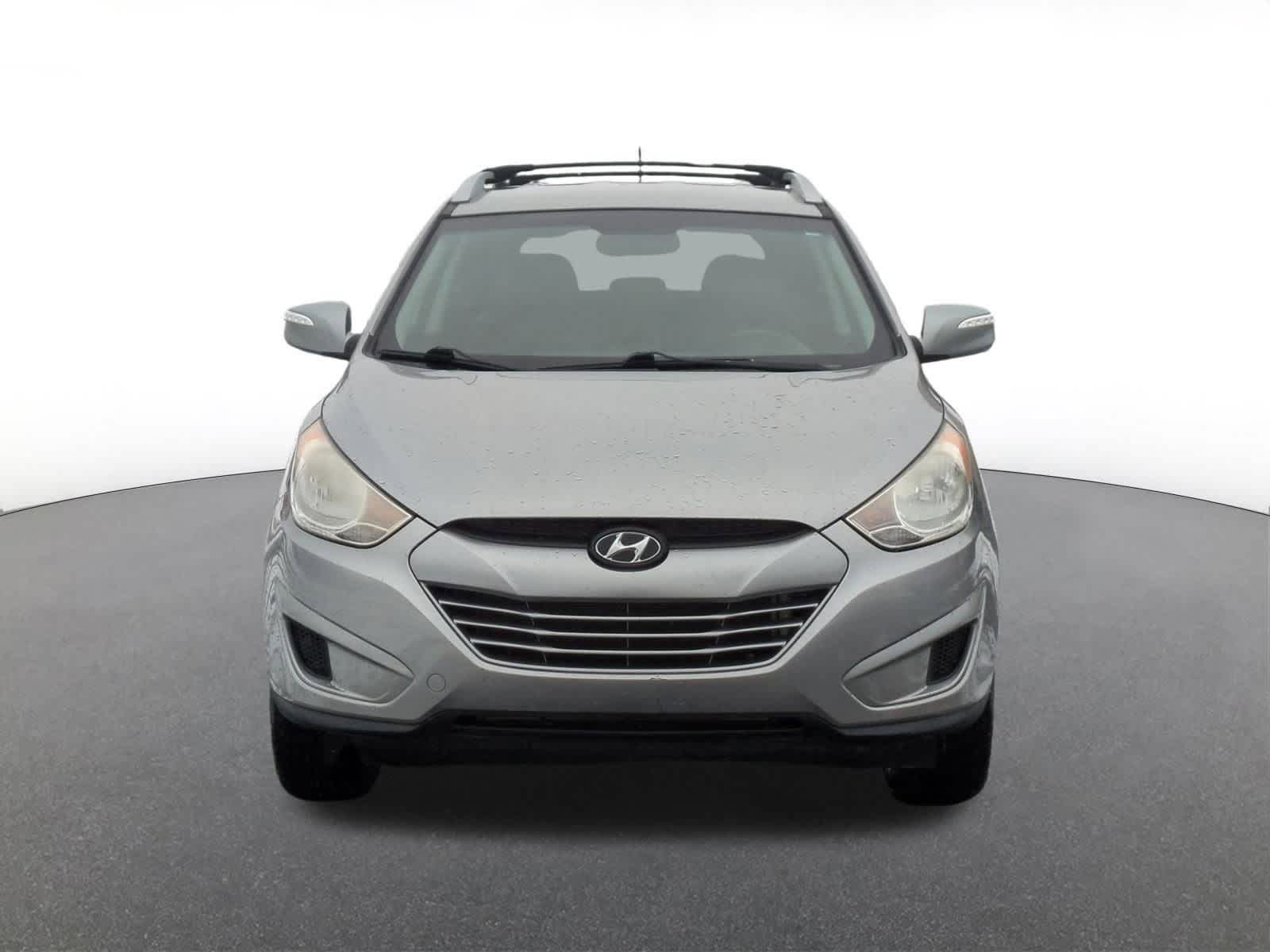 Thumbnail: 2012 Hyundai Tucson - 9