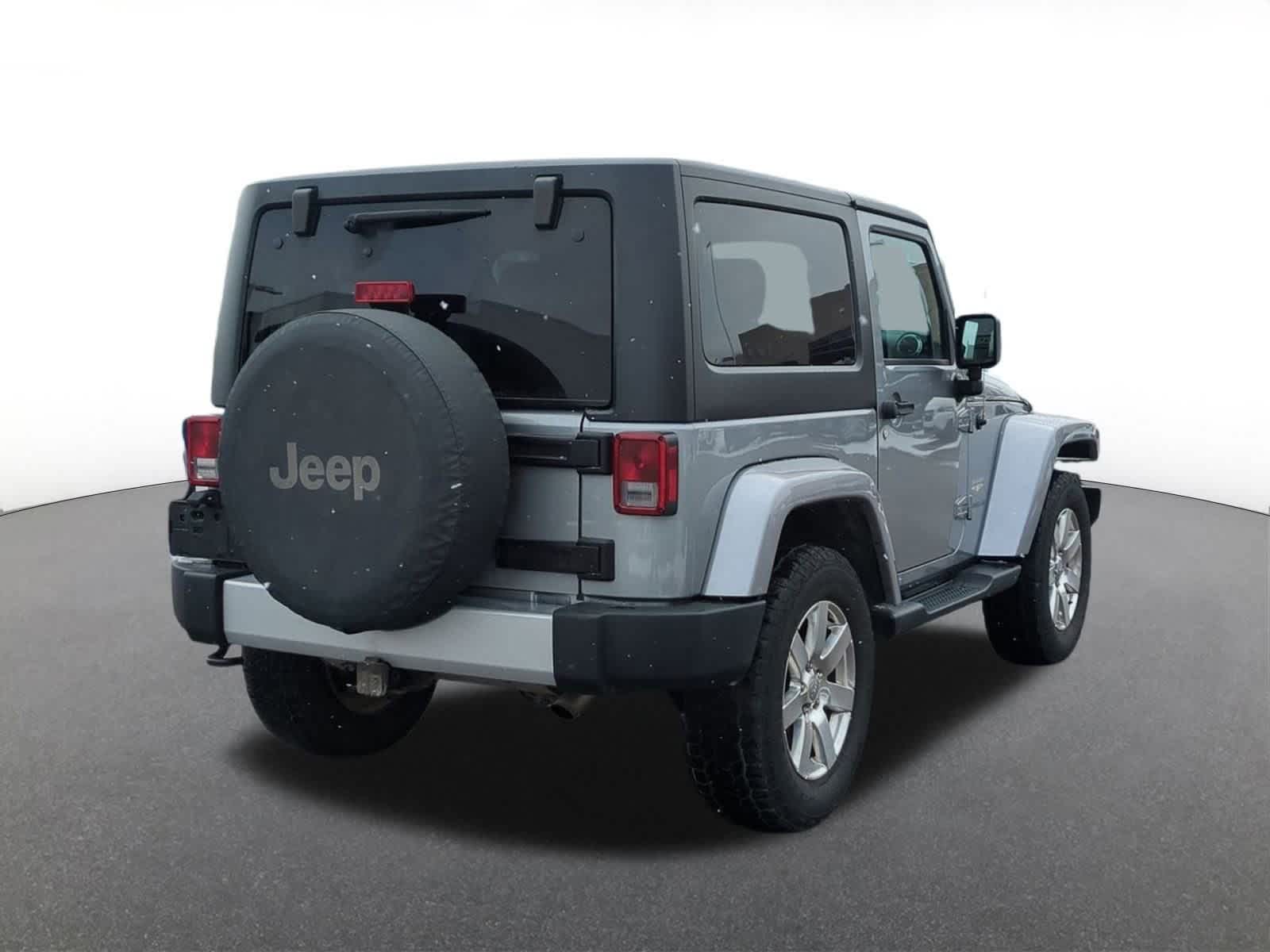 Thumbnail: 2015 Jeep Wrangler - 6