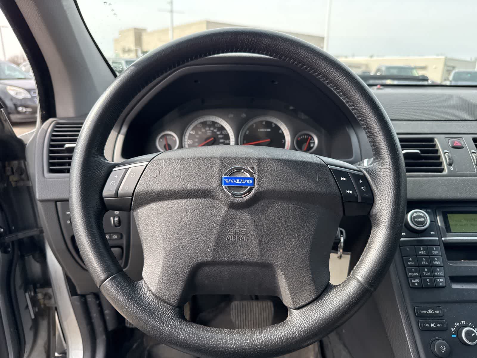 Thumbnail: 2012 Volvo XC90 - 19