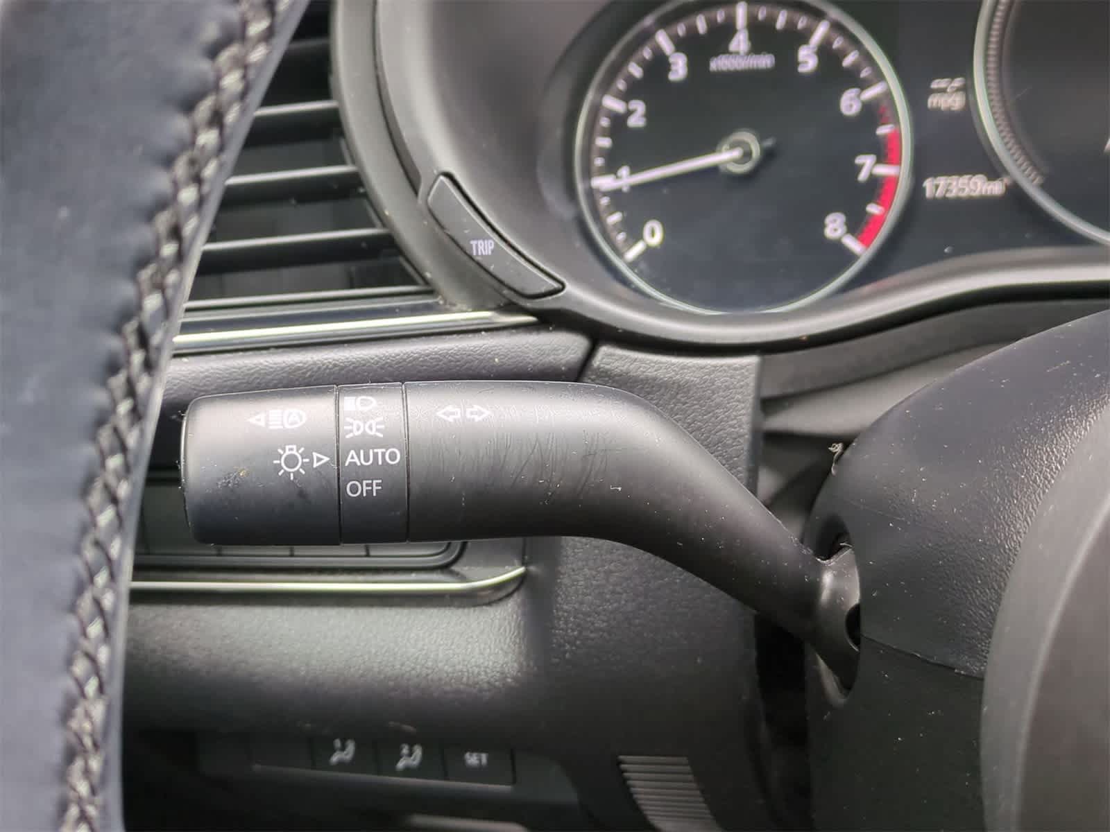 Thumbnail: 2023 Mazda CX-30 - 25