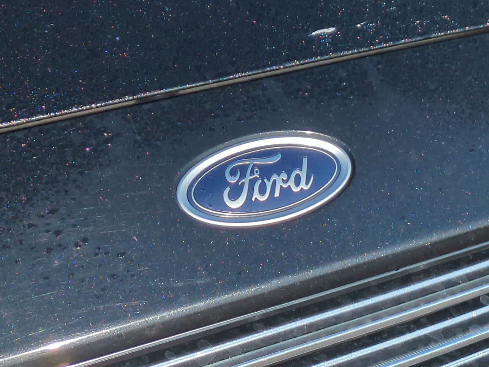 Thumbnail: 2015 Ford Fusion - 11