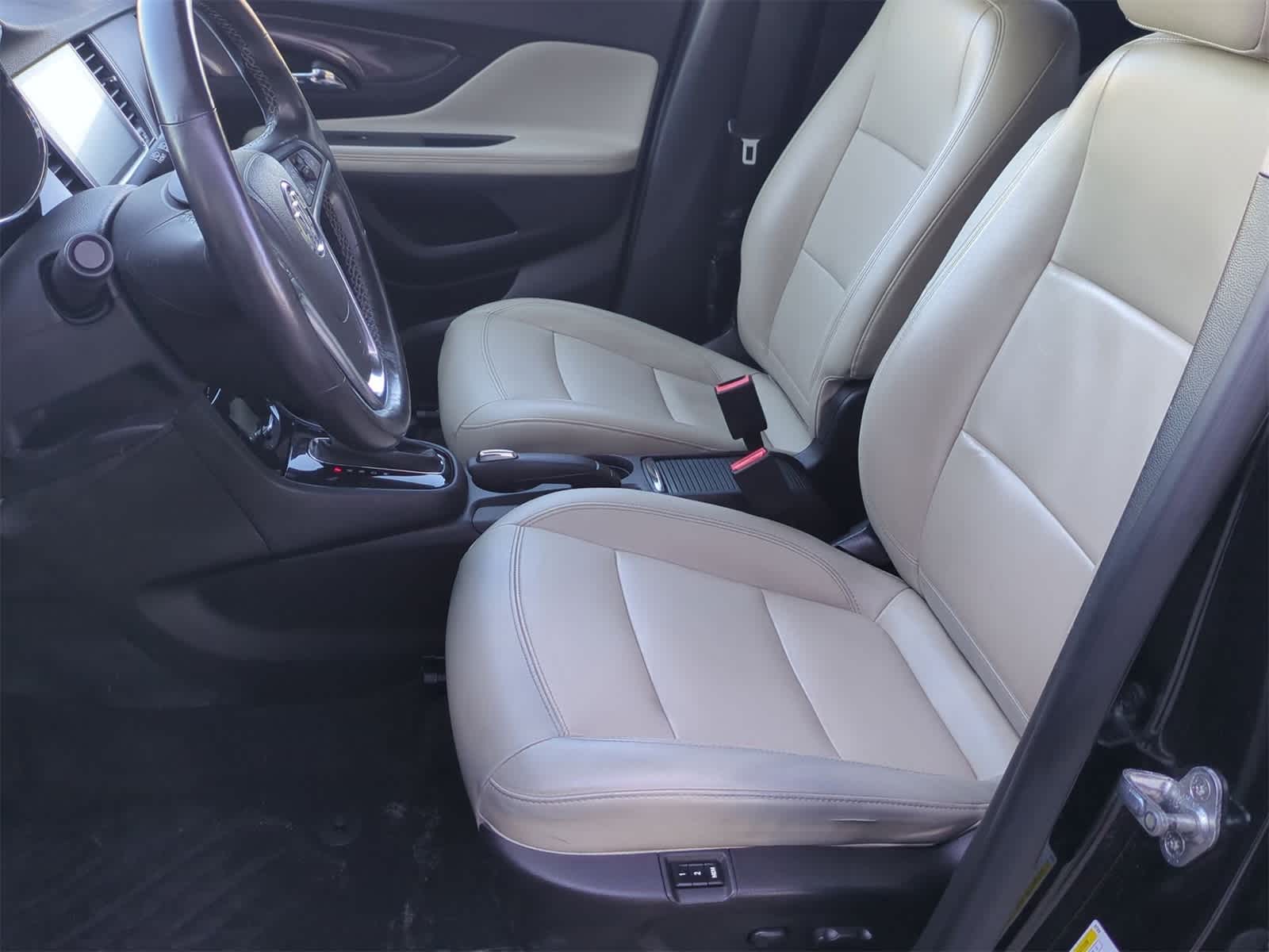 Thumbnail: 2017 Buick Encore - 15