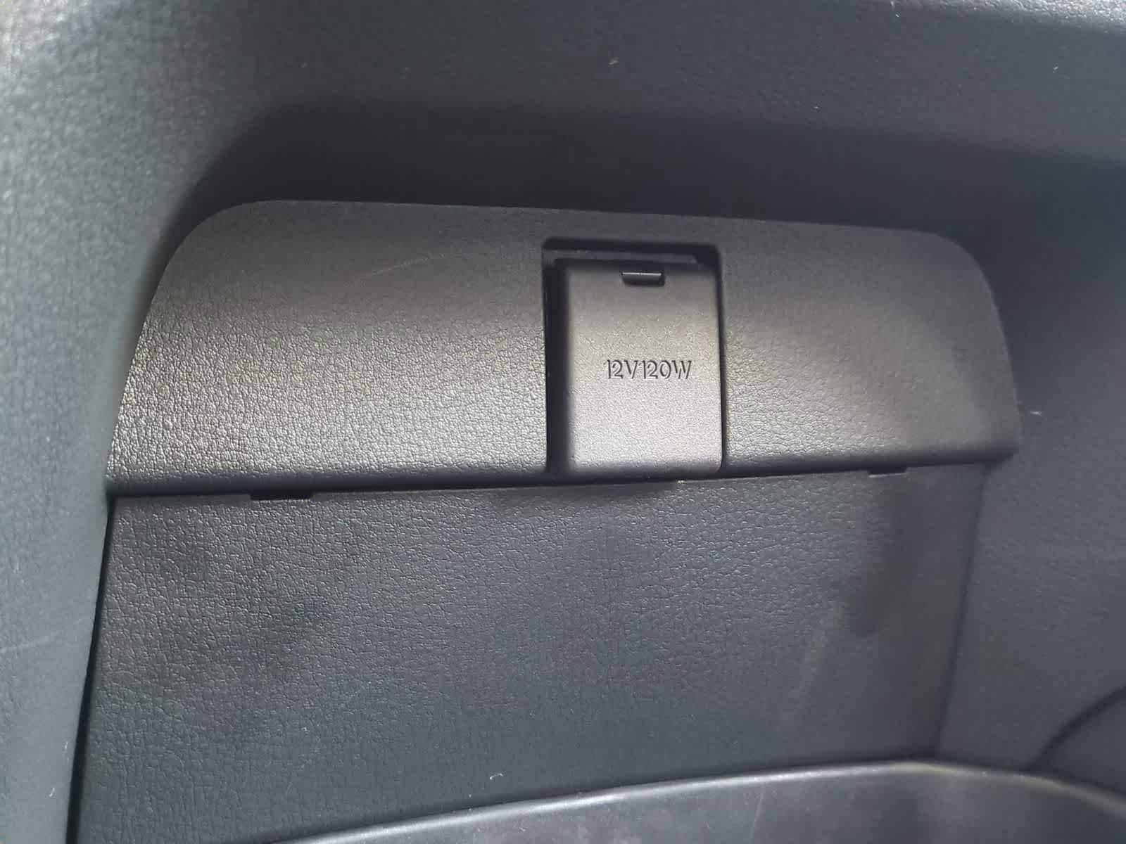 Thumbnail: 2026 Mazda CX-50 - 31