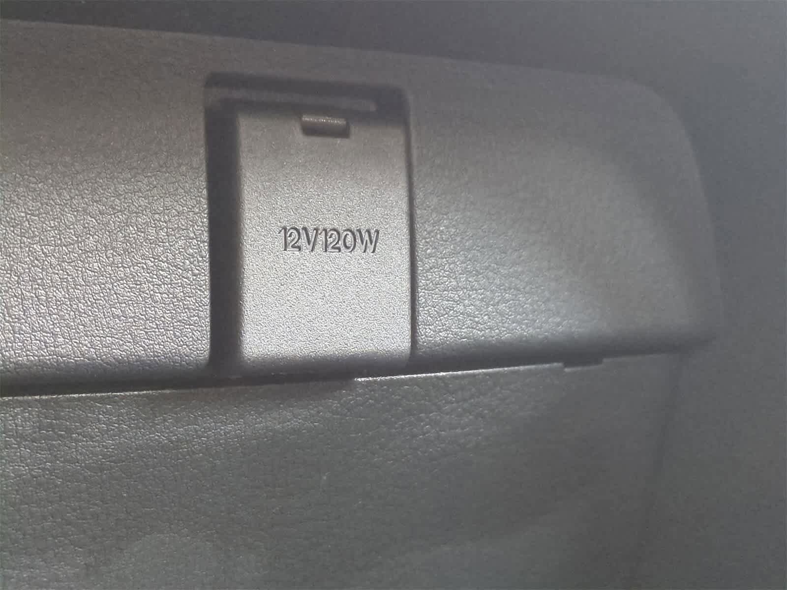 Thumbnail: 2026 Mazda CX-50 - 31