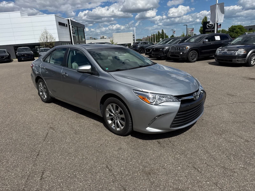 Used 2015 Toyota Camry XLE Sedan