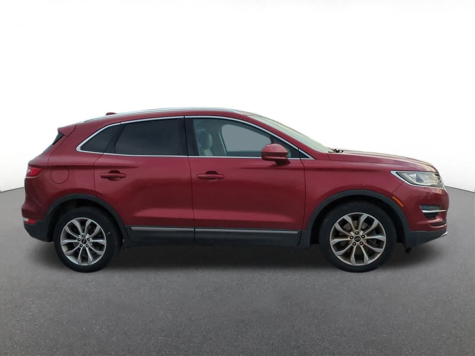 Thumbnail: 2017 Lincoln MKC - 7