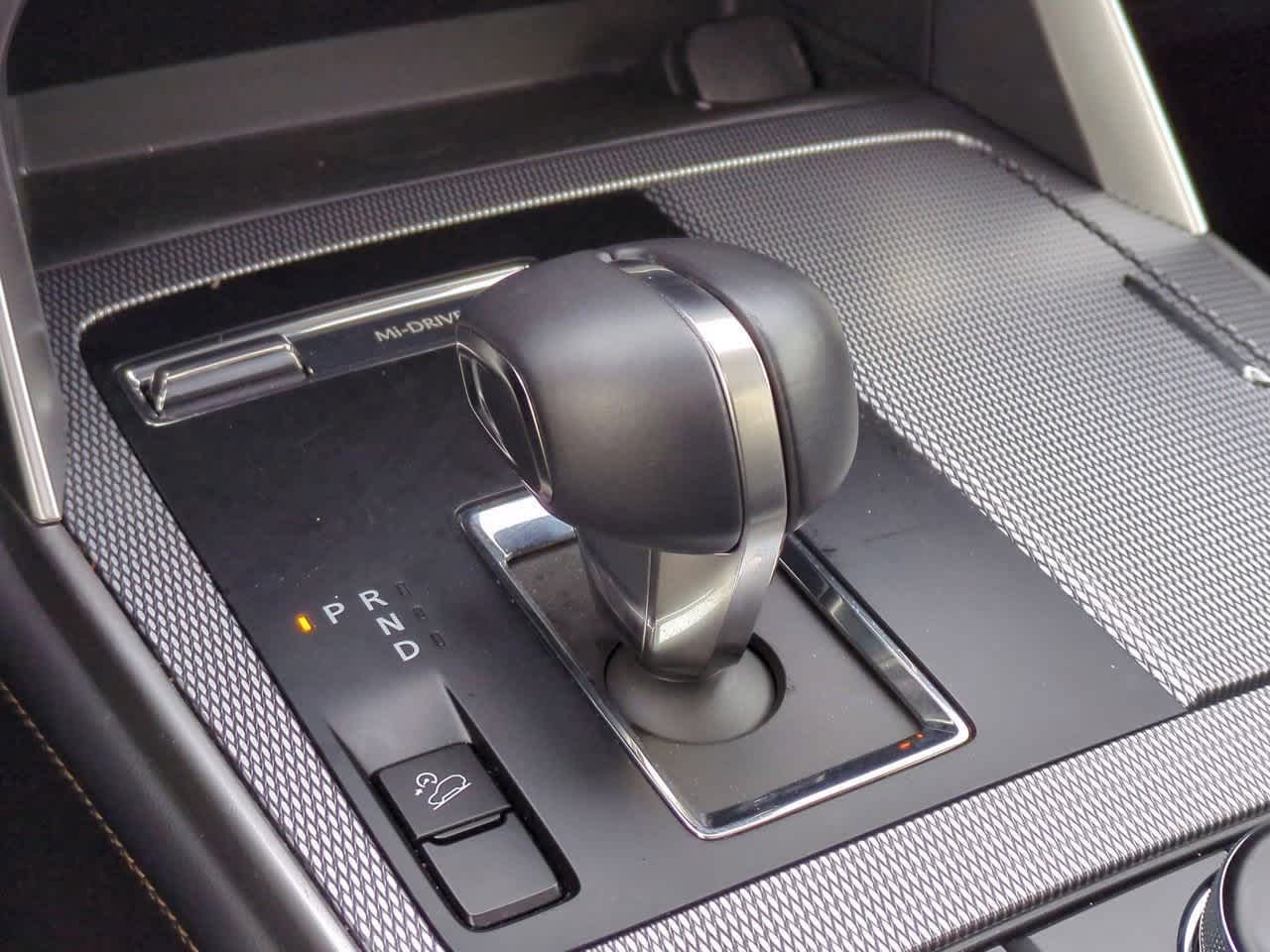 Thumbnail: 2025 Mazda CX-70 - 32