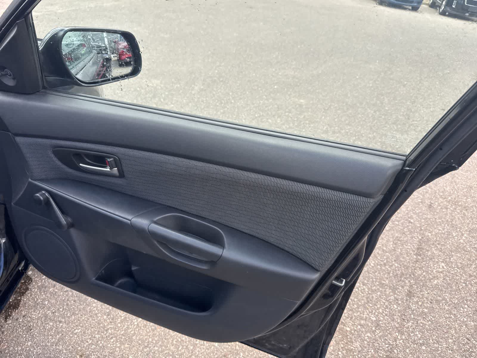 Thumbnail: 2007 Mazda Mazda3 - 24