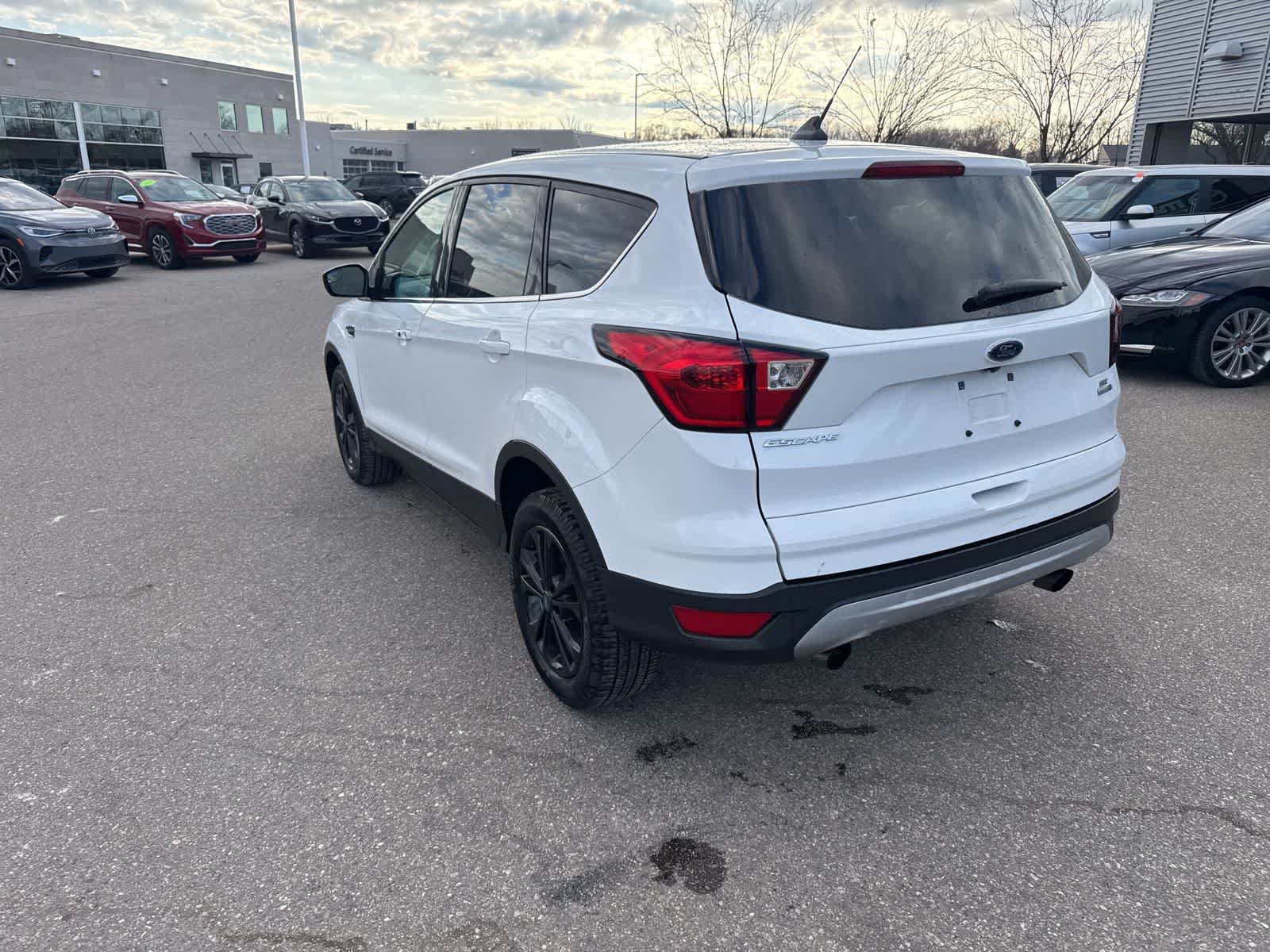 Thumbnail: 2019 Ford Escape - 7
