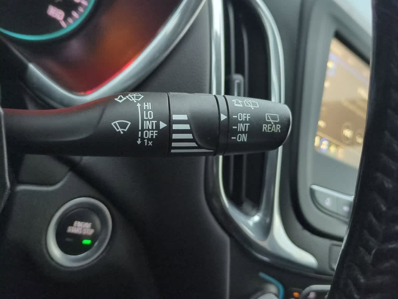 Thumbnail: 2019 Chevrolet Equinox - 24