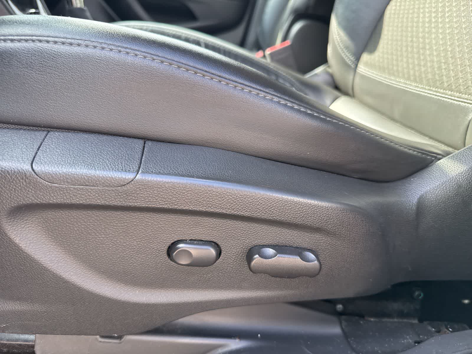 Thumbnail: 2017 Buick Encore - 16