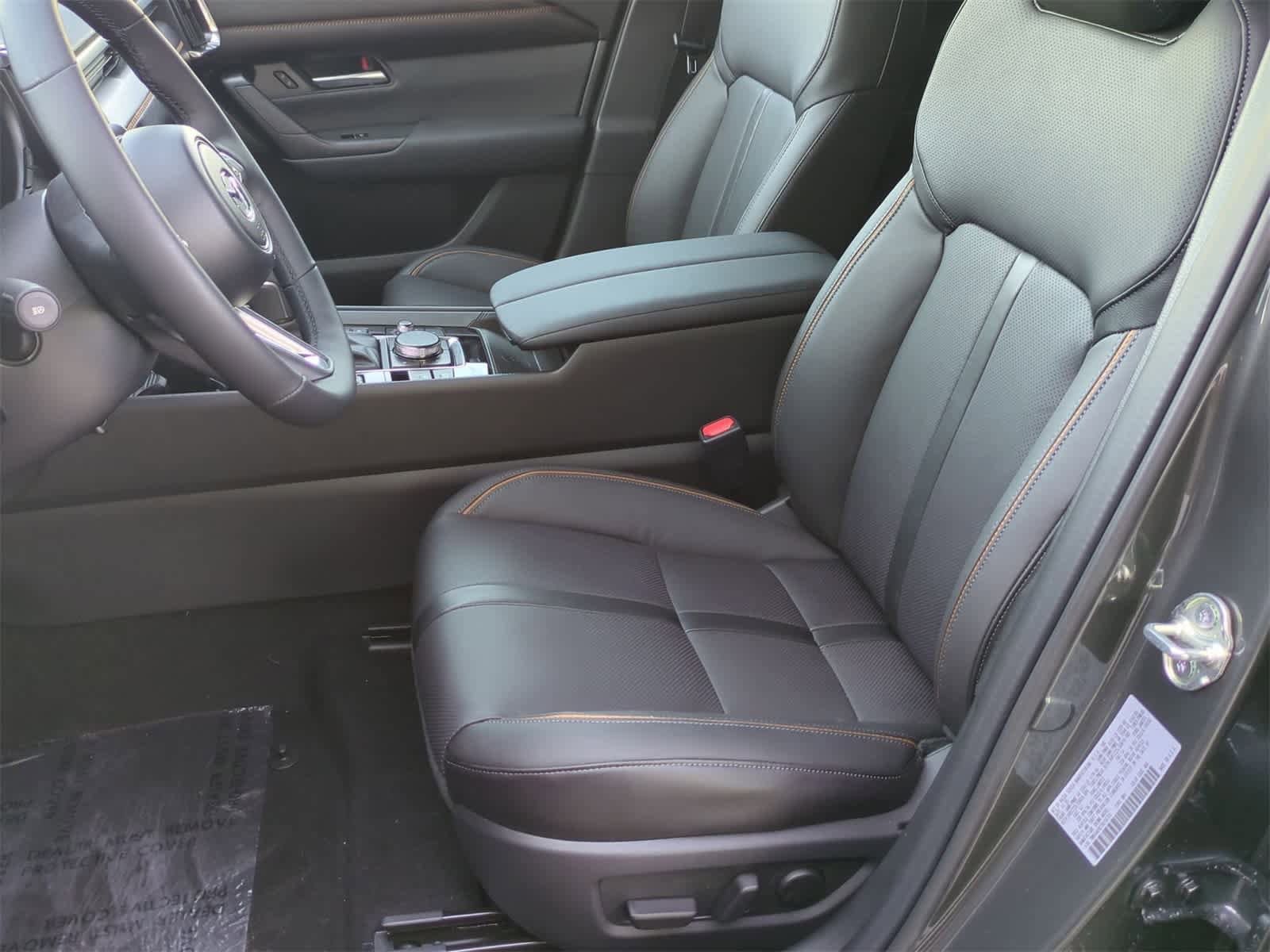 Thumbnail: 2026 Mazda CX-50 - 15