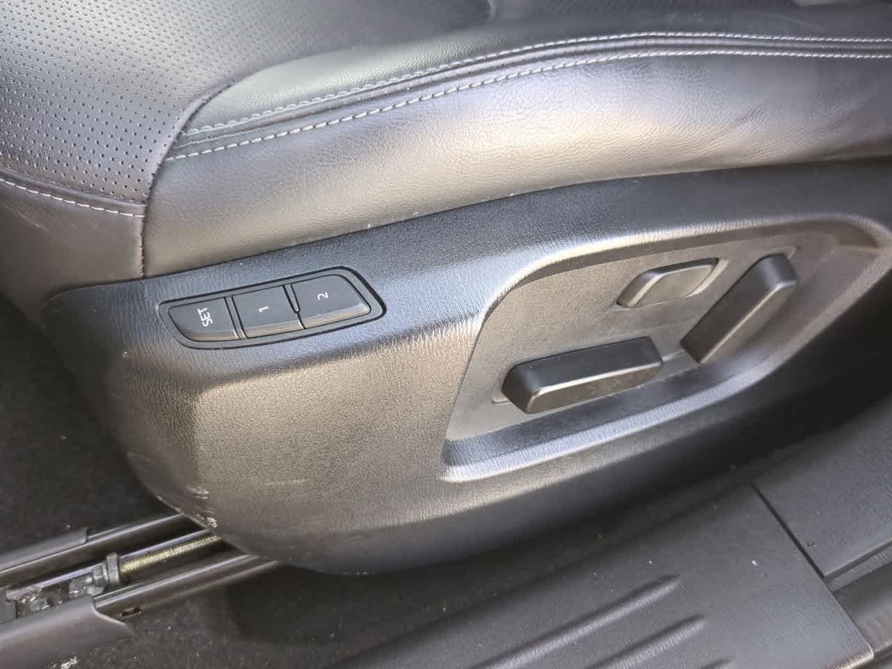 Thumbnail: 2023 Mazda CX-9 - 16