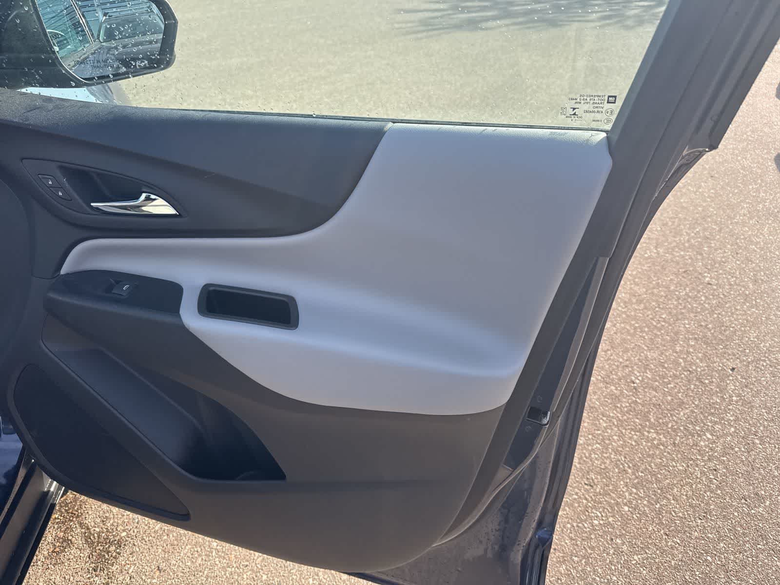 Thumbnail: 2019 Chevrolet Equinox - 26