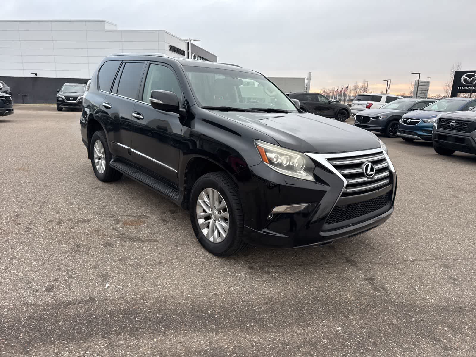 Thumbnail: 2019 Lexus GX - 3