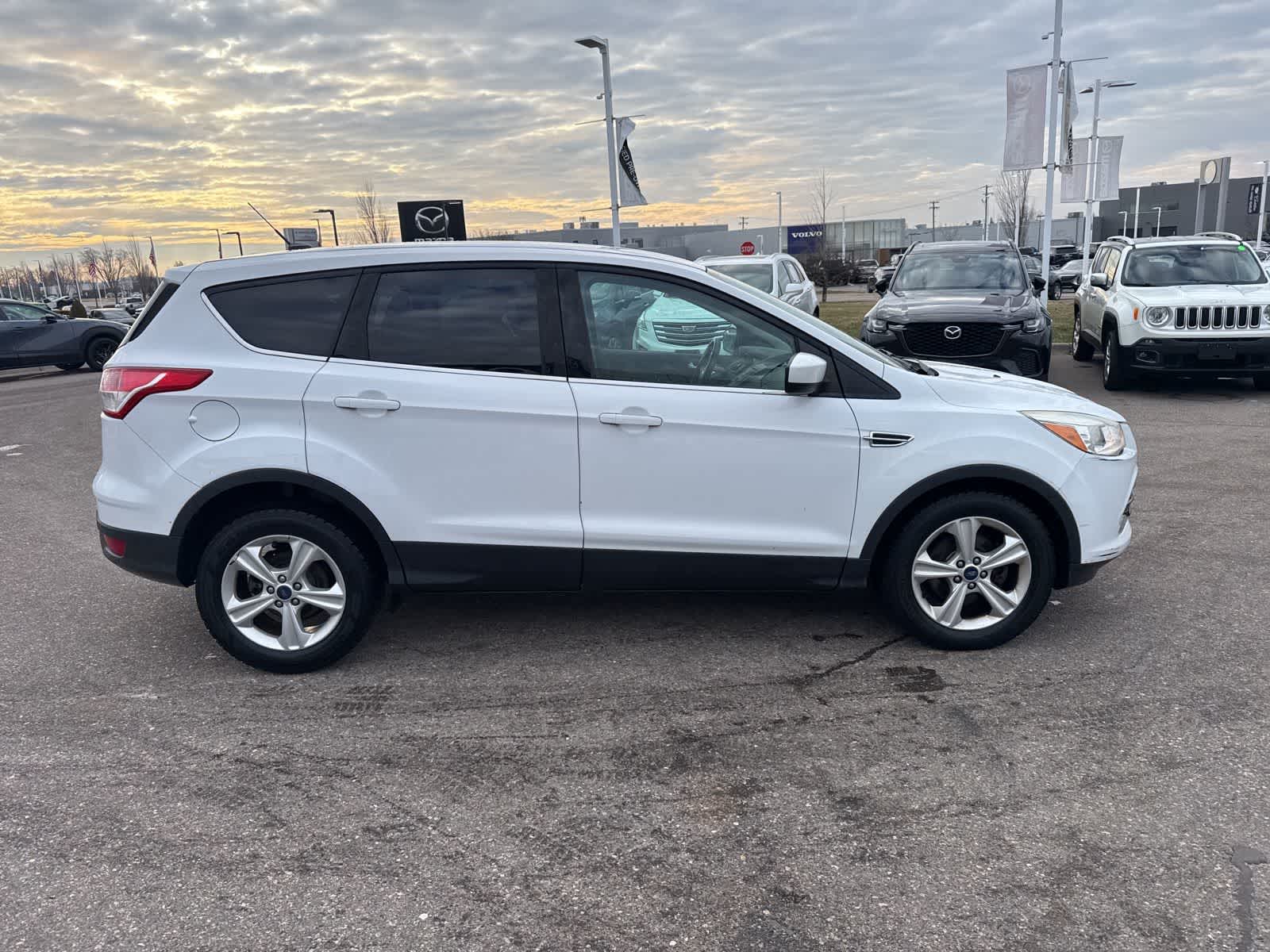 Thumbnail: 2014 Ford Escape - 4