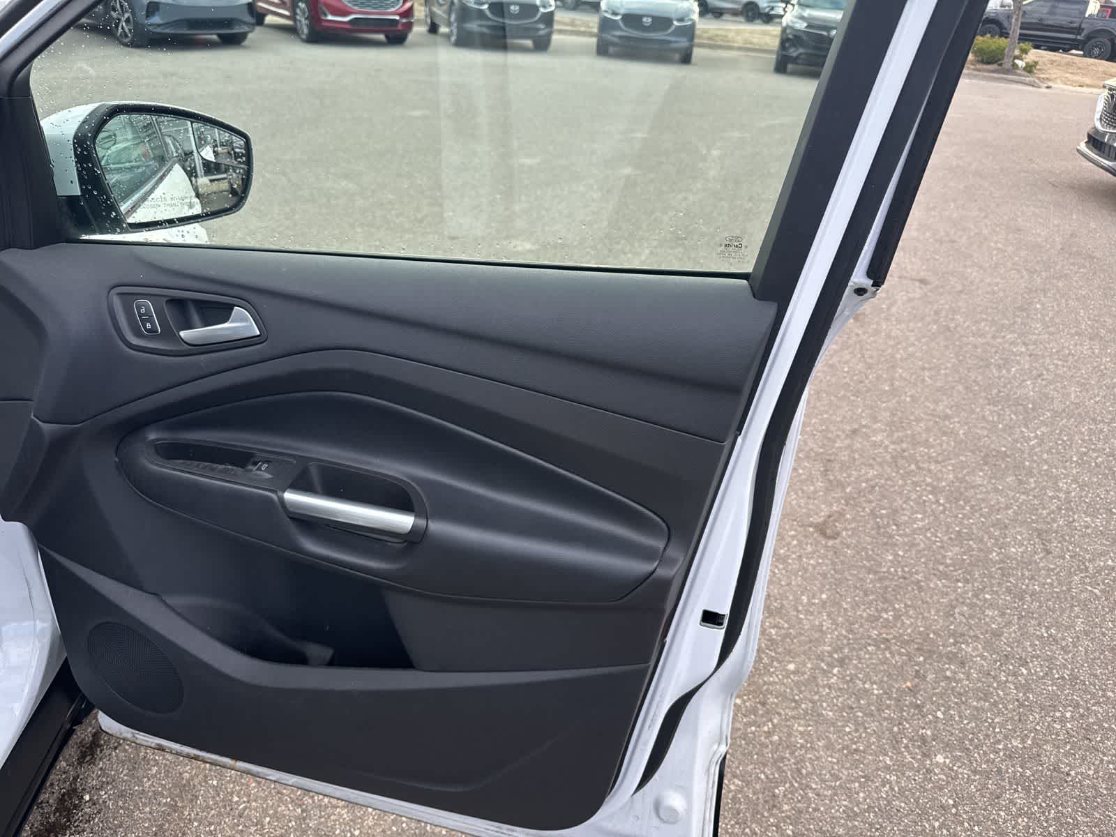 Thumbnail: 2019 Ford Escape - 27