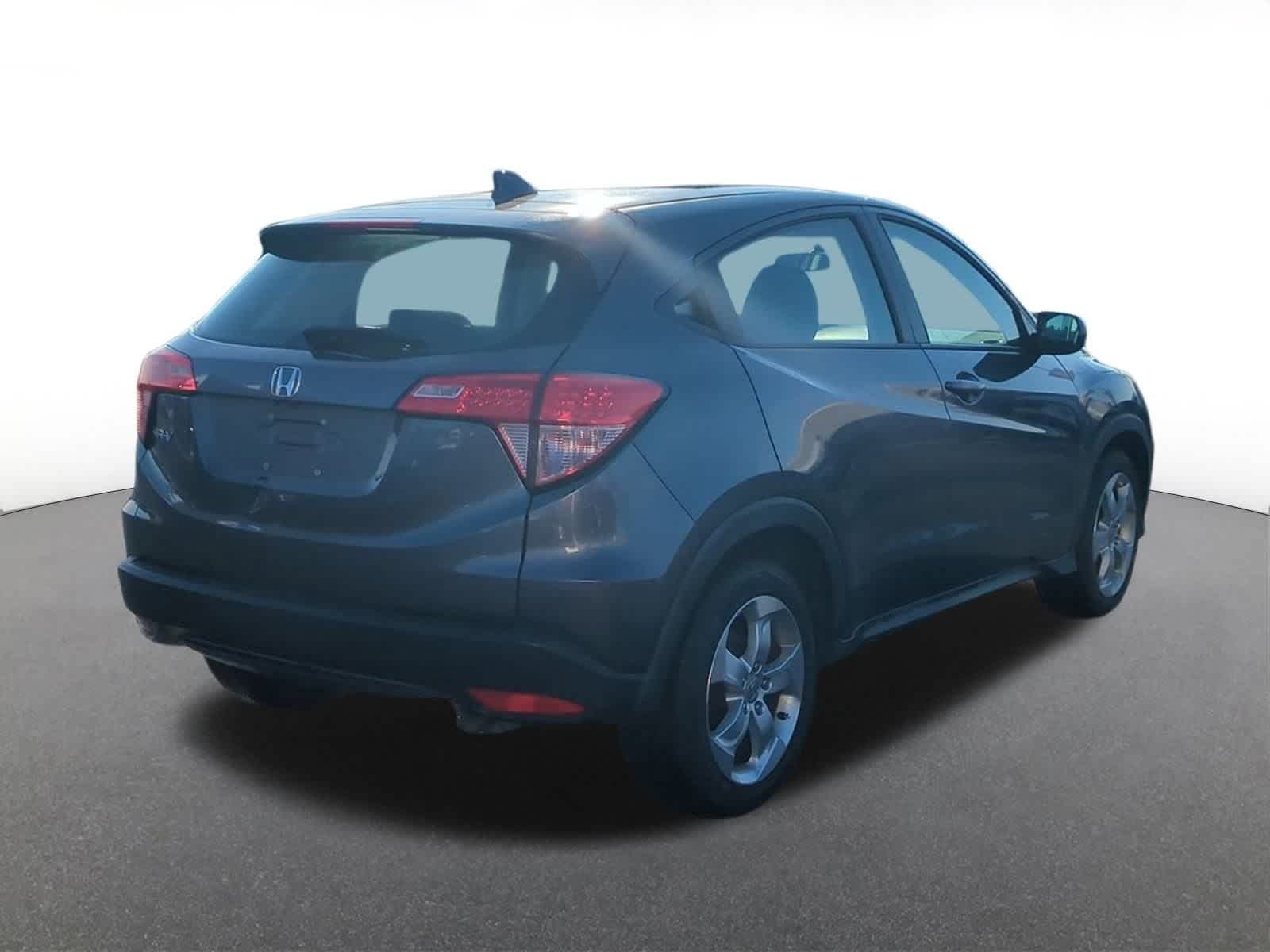 Thumbnail: 2016 Honda HR-V - 6