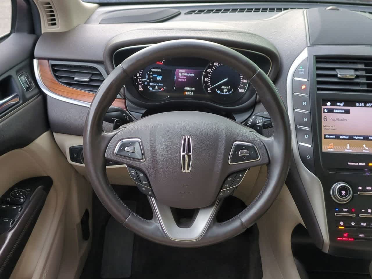 Thumbnail: 2017 Lincoln MKC - 21