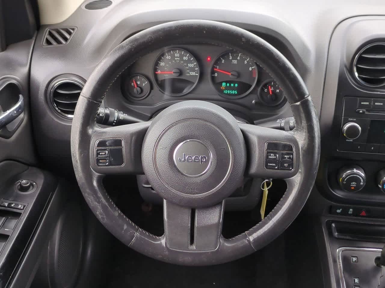 Thumbnail: 2011 Jeep Compass - 21