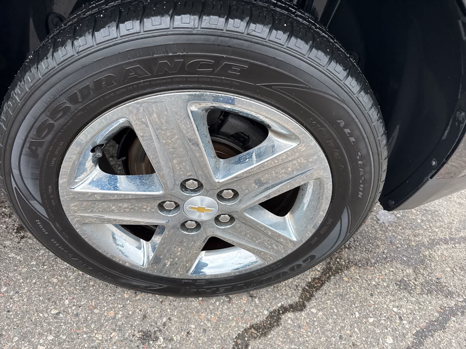 Thumbnail: 2014 Chevrolet Equinox - 10