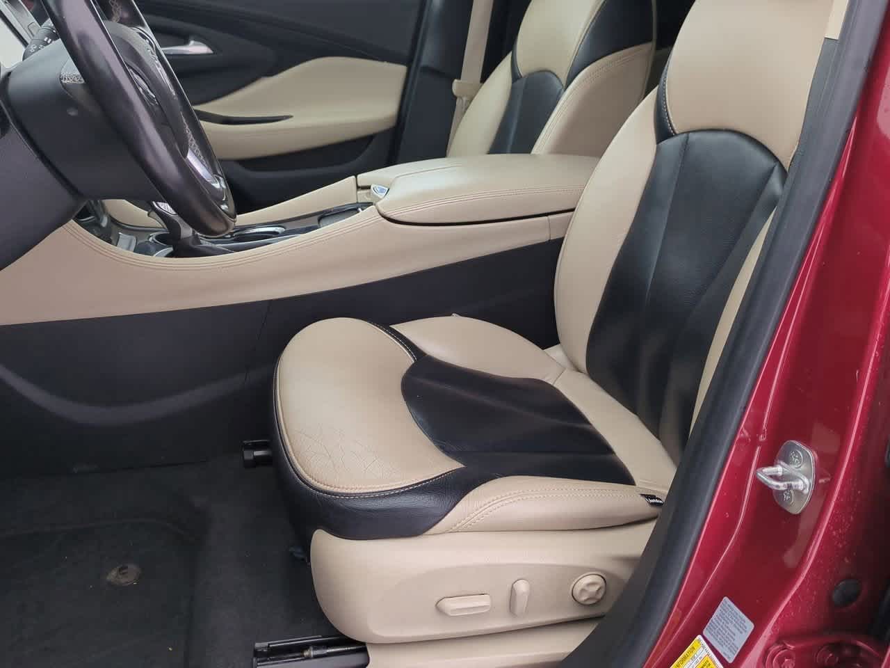 Thumbnail: 2017 Buick Envision - 15