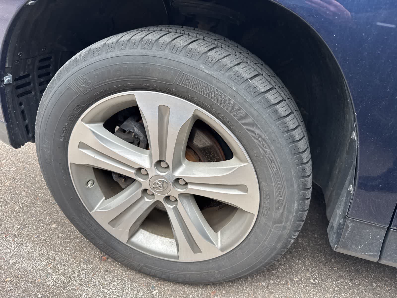 Thumbnail: 2013 Toyota Highlander - 7