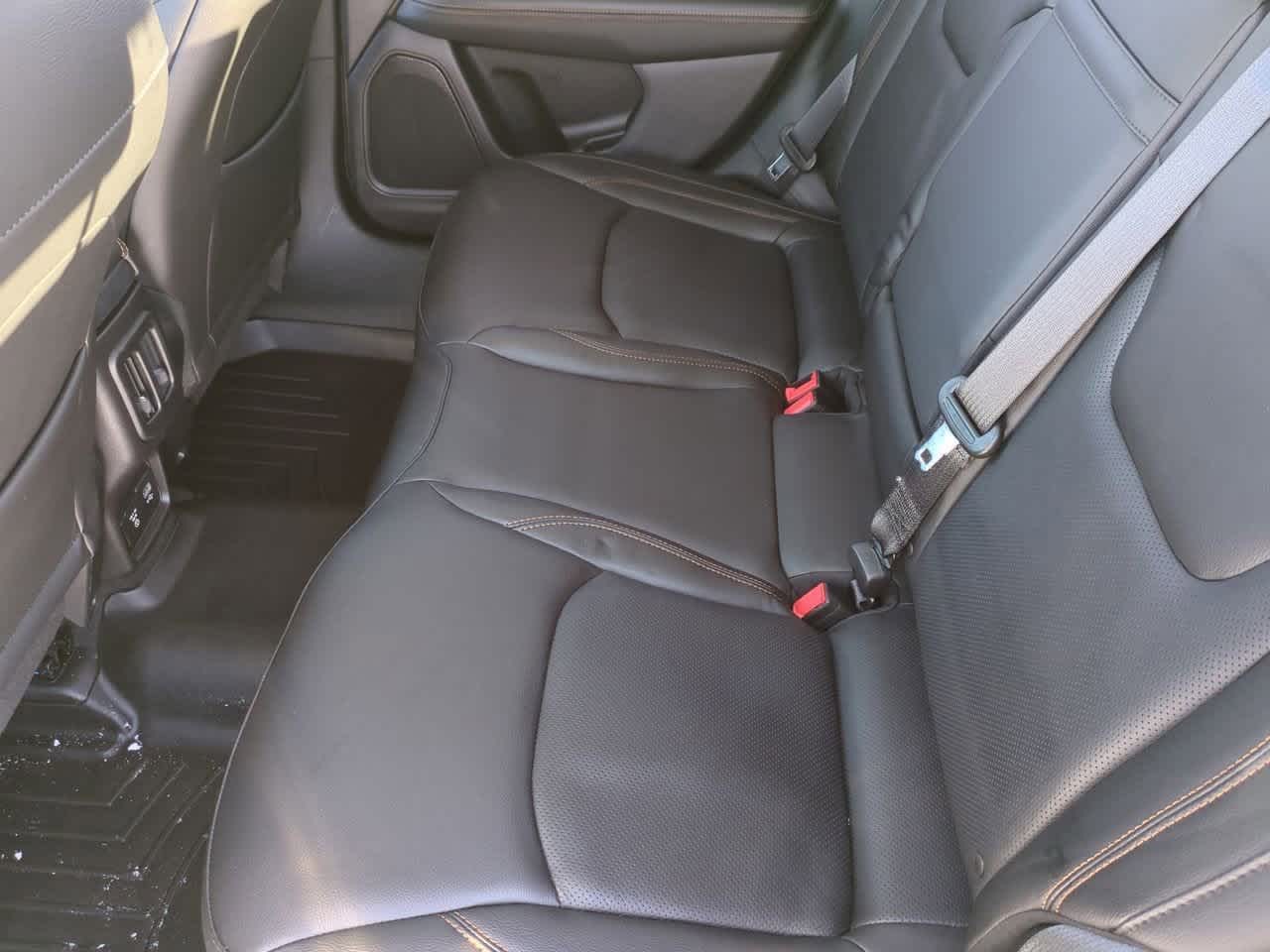 Thumbnail: 2018 Jeep Compass - 16