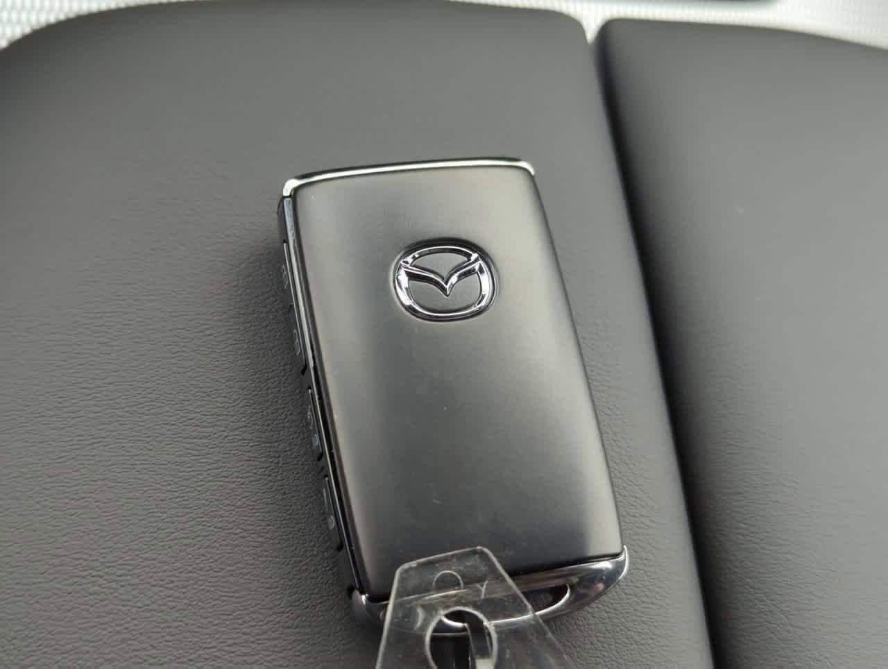 Thumbnail: 2025 Mazda CX-70 - 38