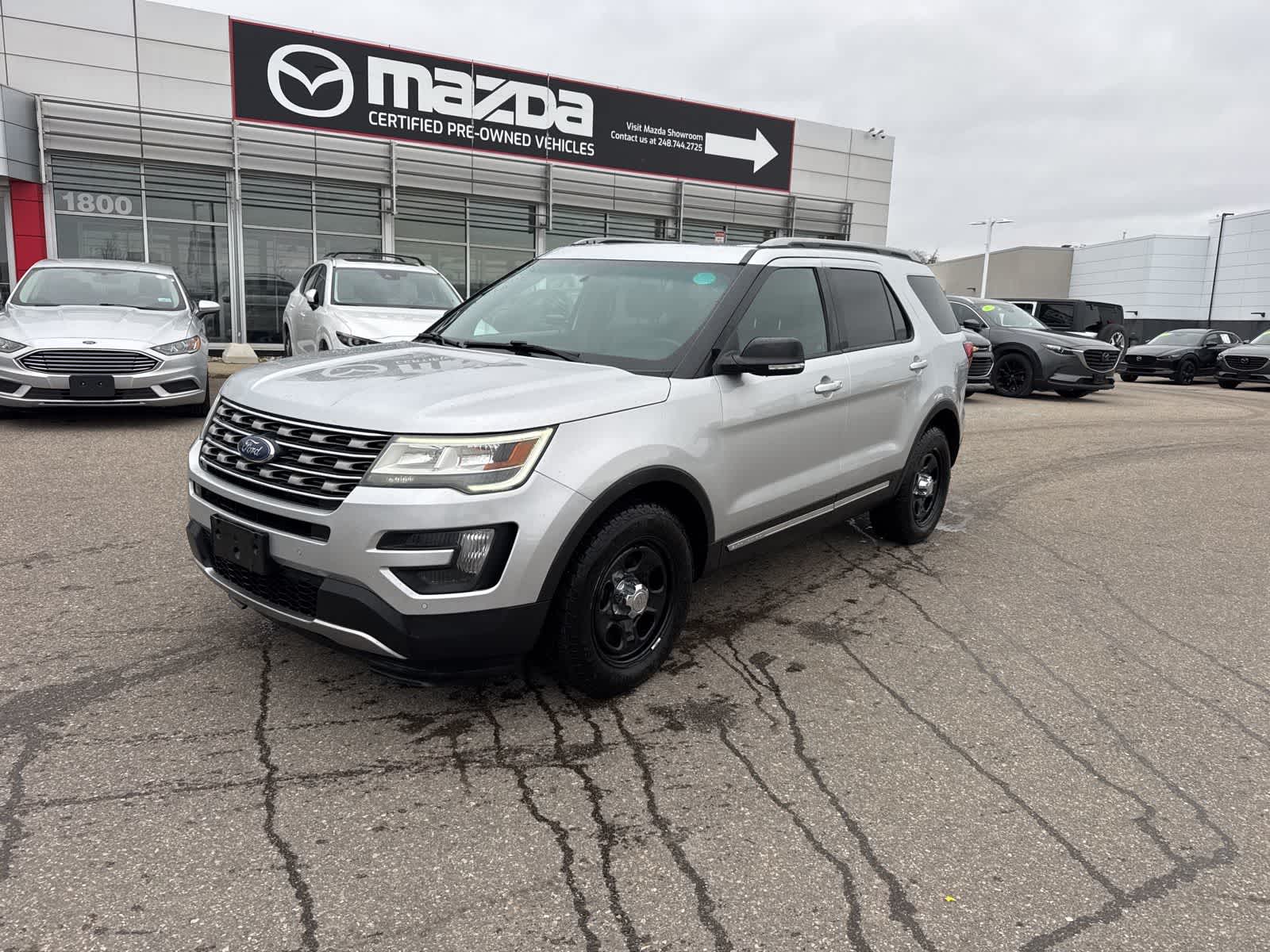 2016 Ford Explorer XLT -
                  Troy, MI