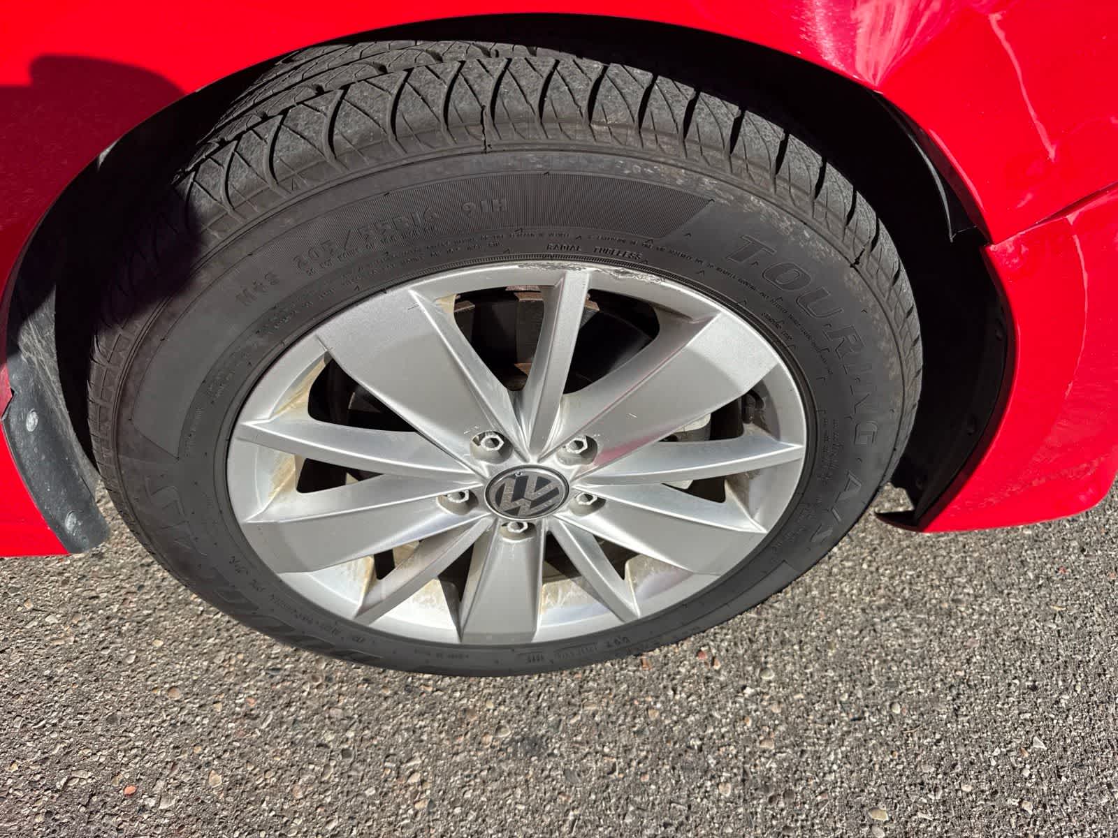 Thumbnail: 2015 Volkswagen Jetta - 12