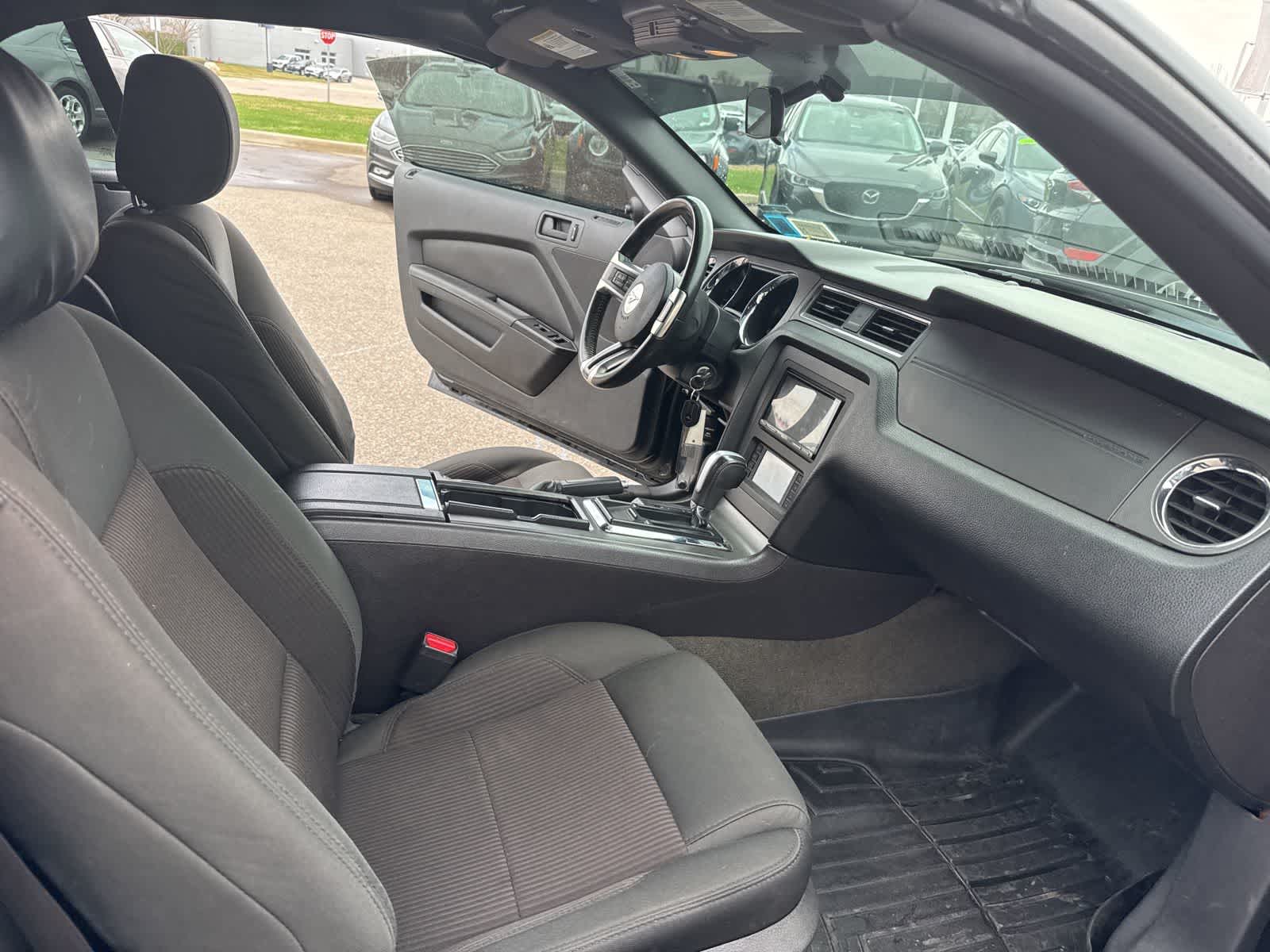 Thumbnail: 2014 Ford Mustang - 15