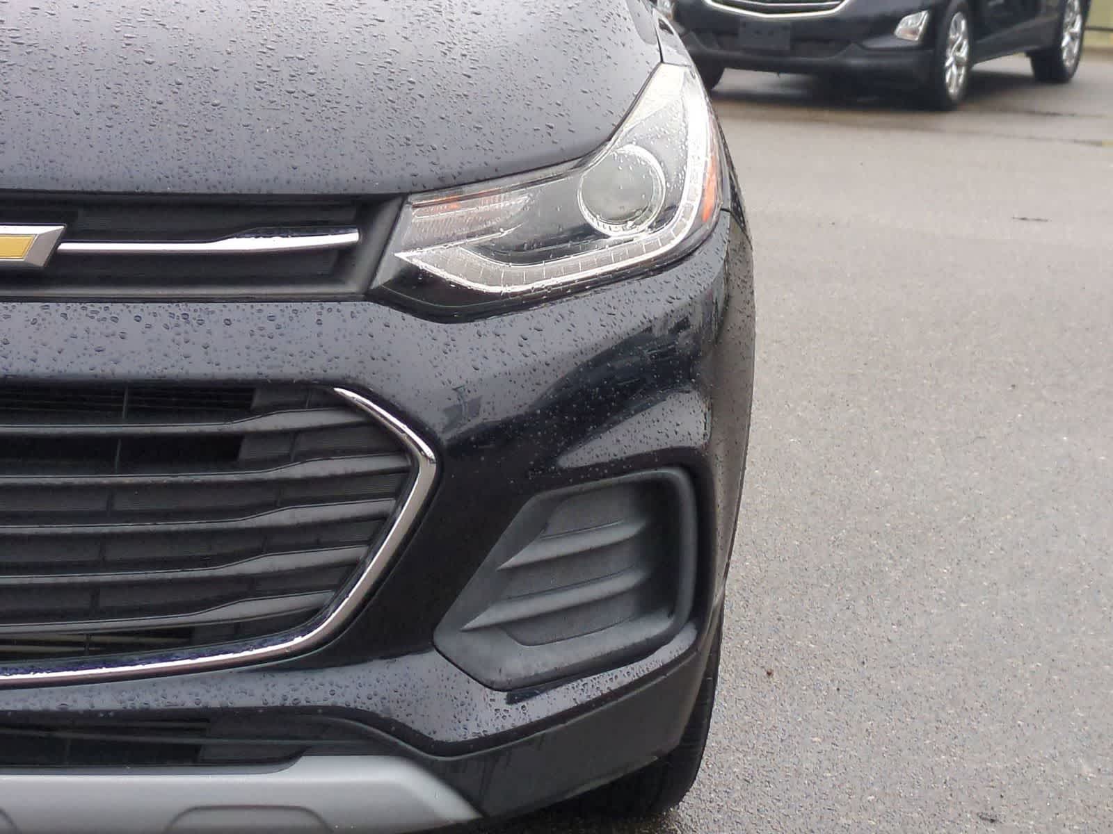 Thumbnail: 2022 Chevrolet Trax - 10