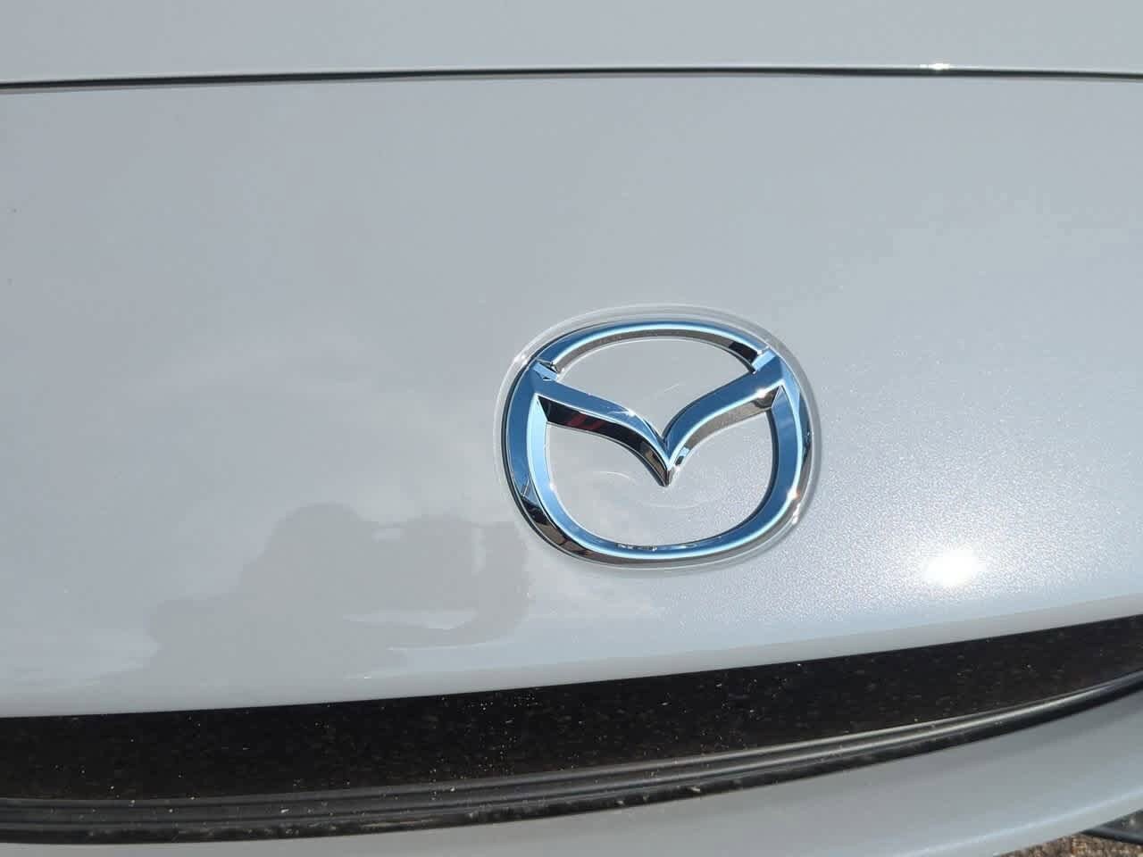 Thumbnail: 2025 Mazda MX-5 Miata - 11