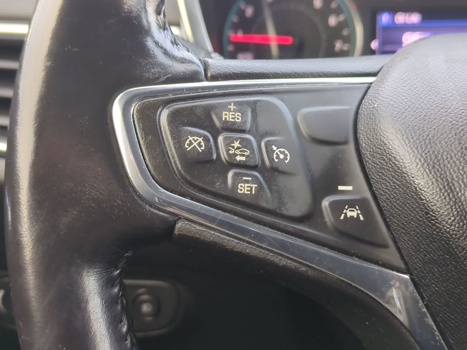 Thumbnail: 2020 Chevrolet Equinox - 22