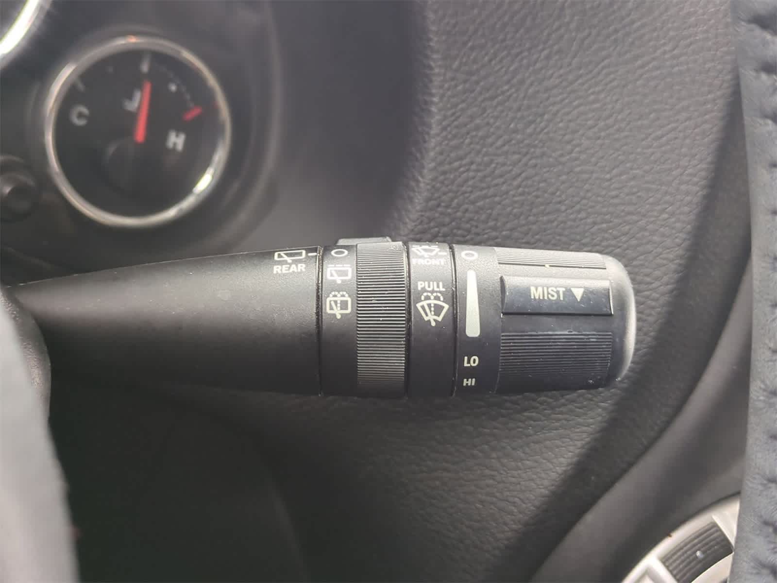 Thumbnail: 2015 Jeep Wrangler - 24