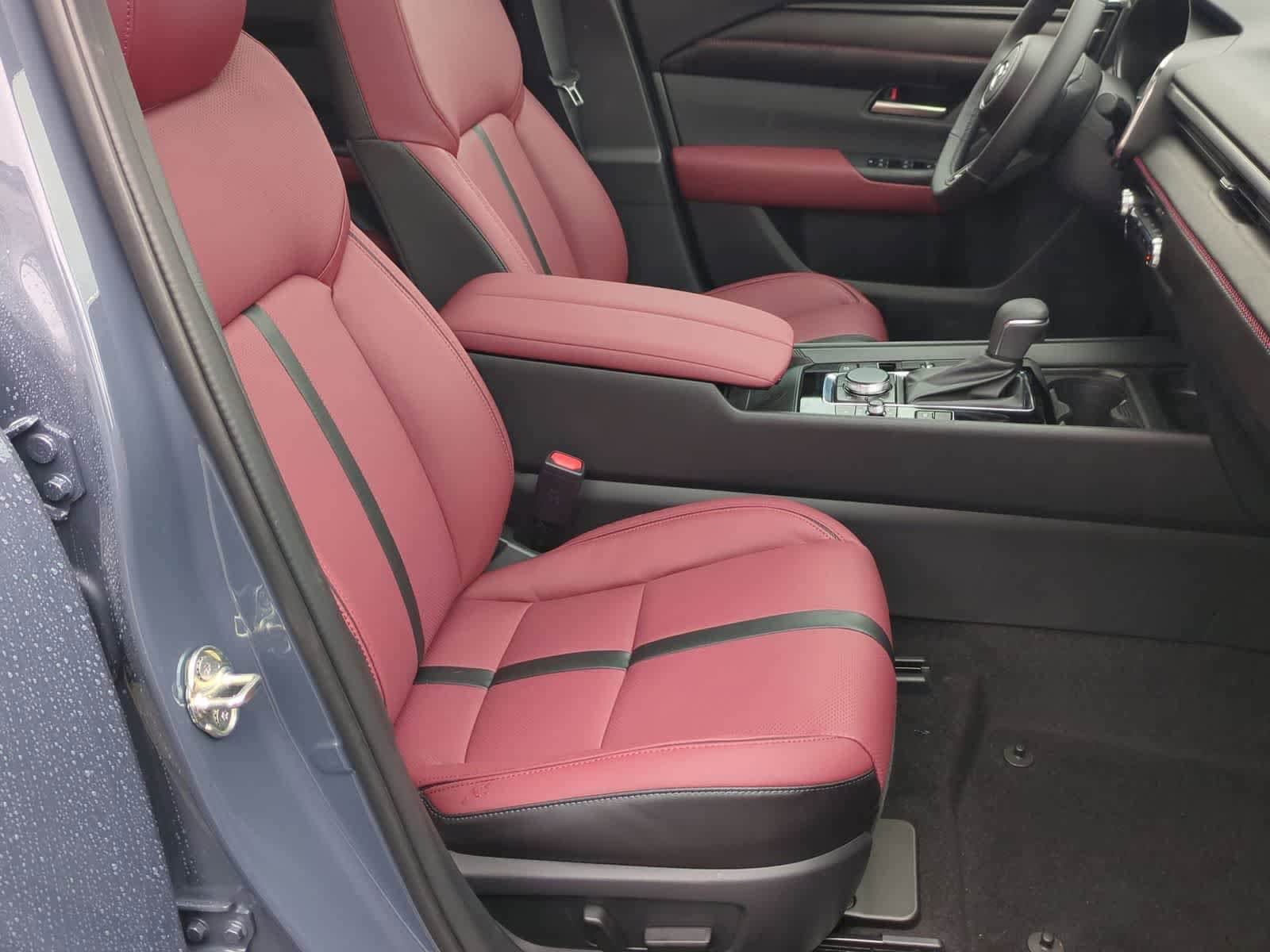 Thumbnail: 2026 Mazda CX-50 - 22