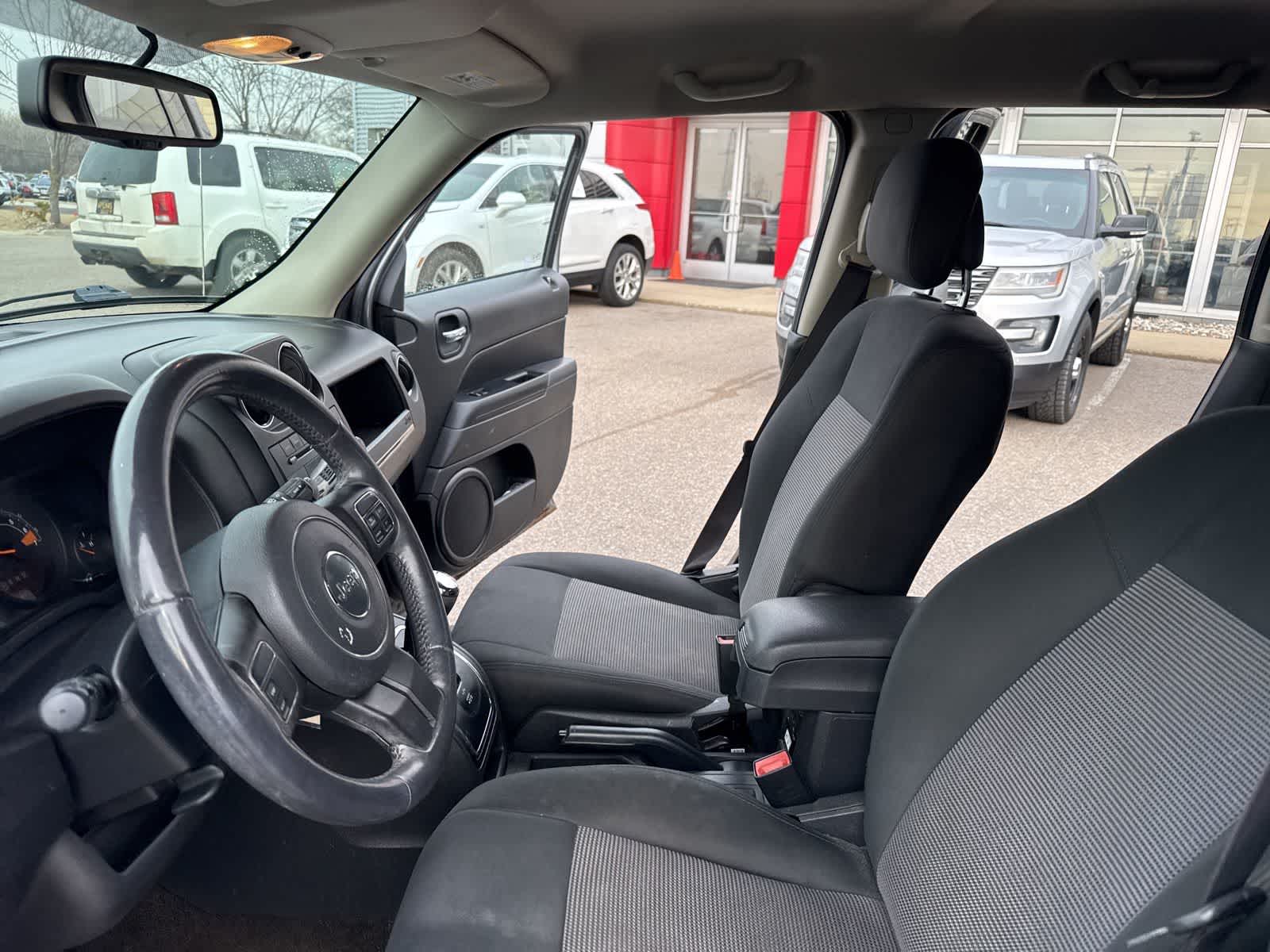 Thumbnail: 2014 Jeep Patriot - 14