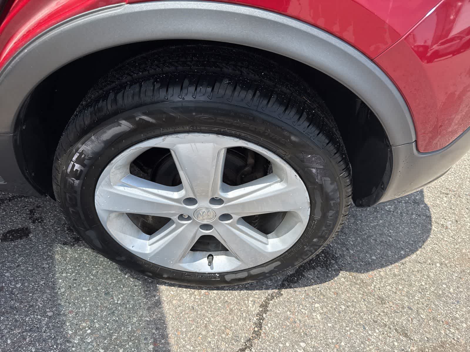 Thumbnail: 2016 Buick Encore - 10