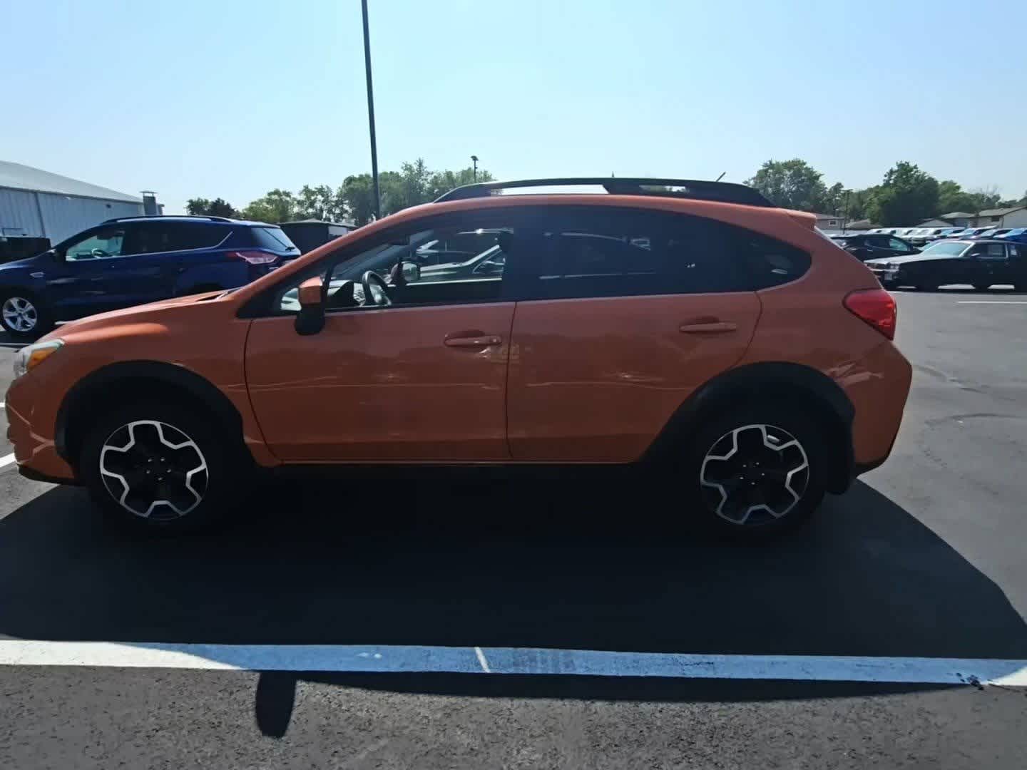 2015 Subaru Crosstrek Premium photo 2