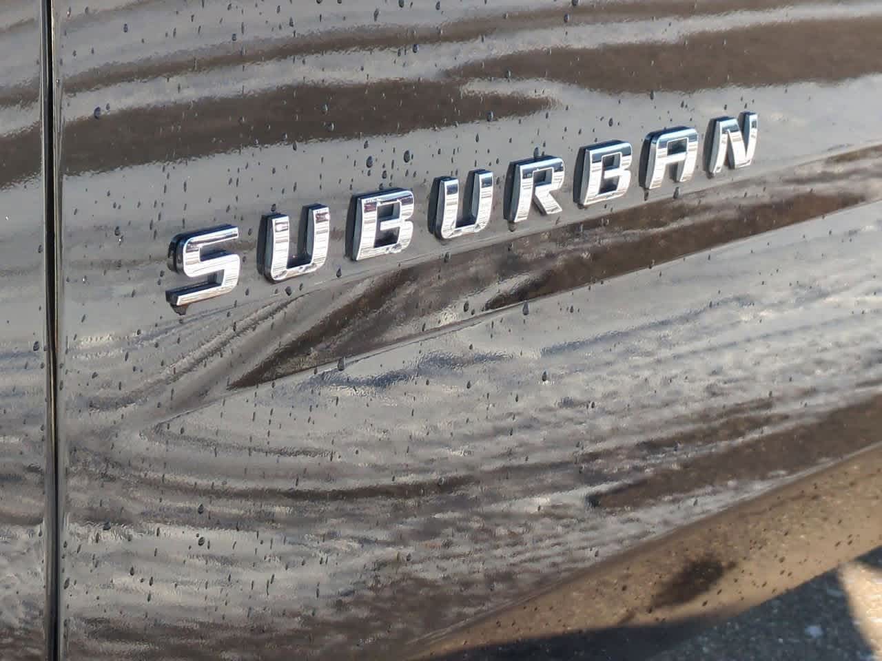 Thumbnail: 2017 Chevrolet Suburban - 12