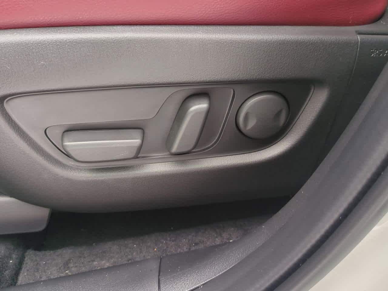 Thumbnail: 2026 Mazda CX-70 - 16