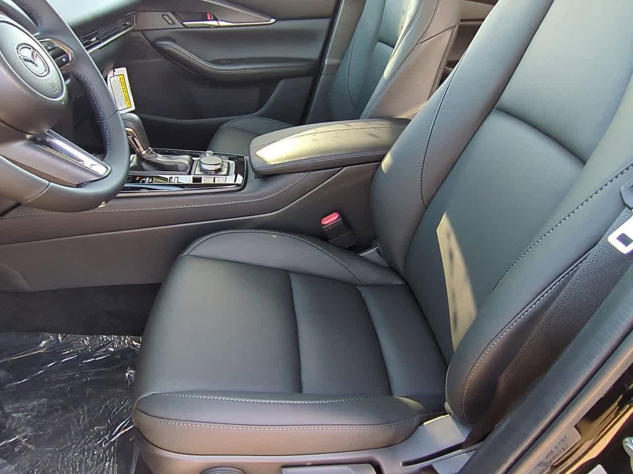 Thumbnail: 2025 Mazda CX-30 - 15