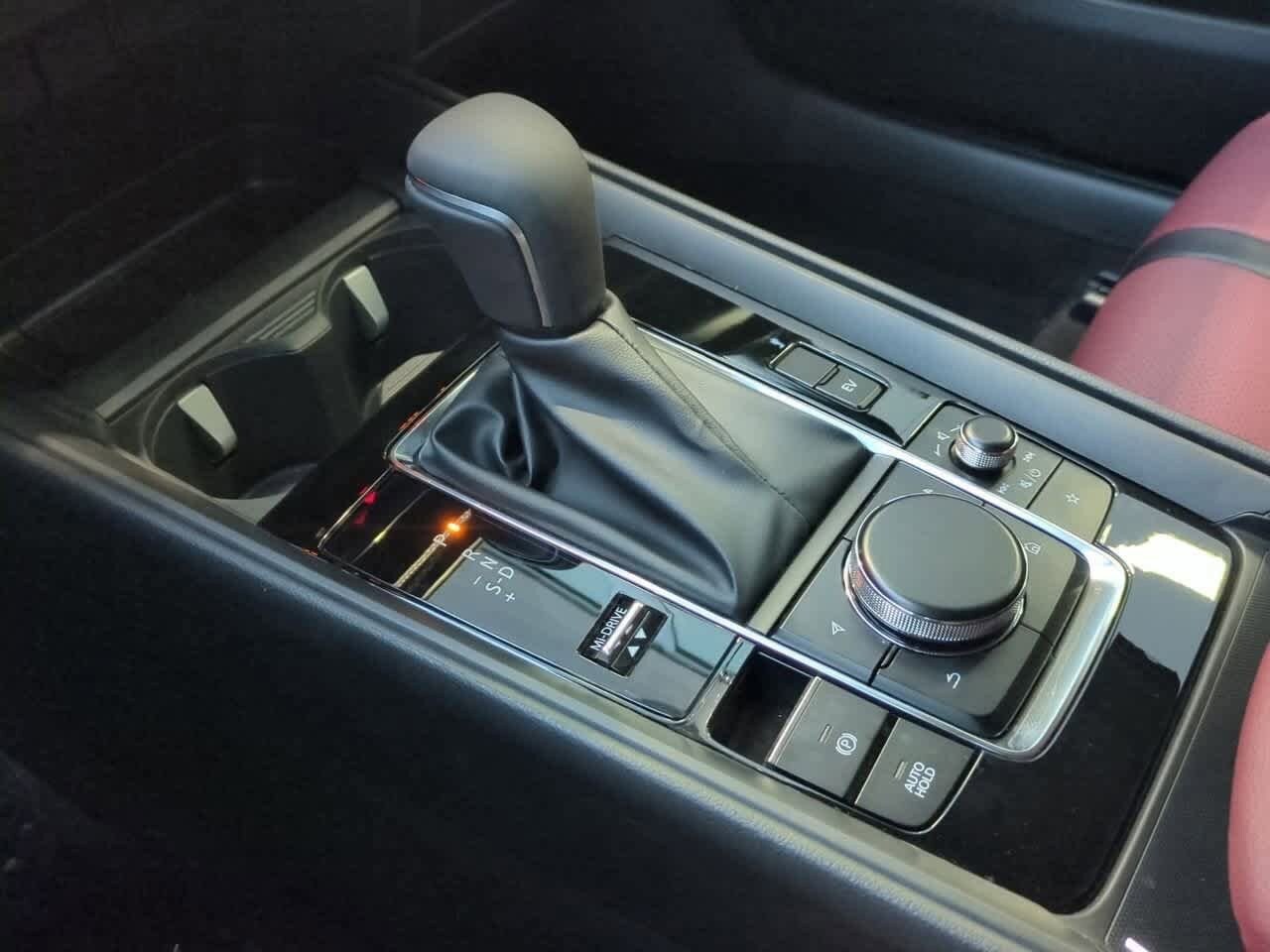 Thumbnail: 2026 Mazda CX-50 - 32