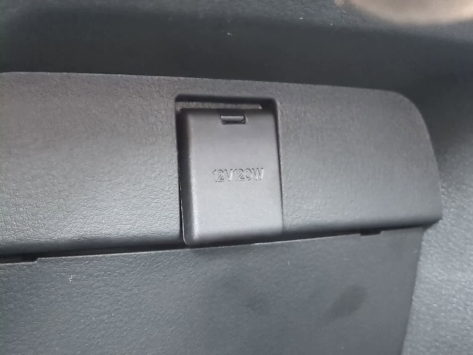 Thumbnail: 2026 Mazda CX-50 - 31