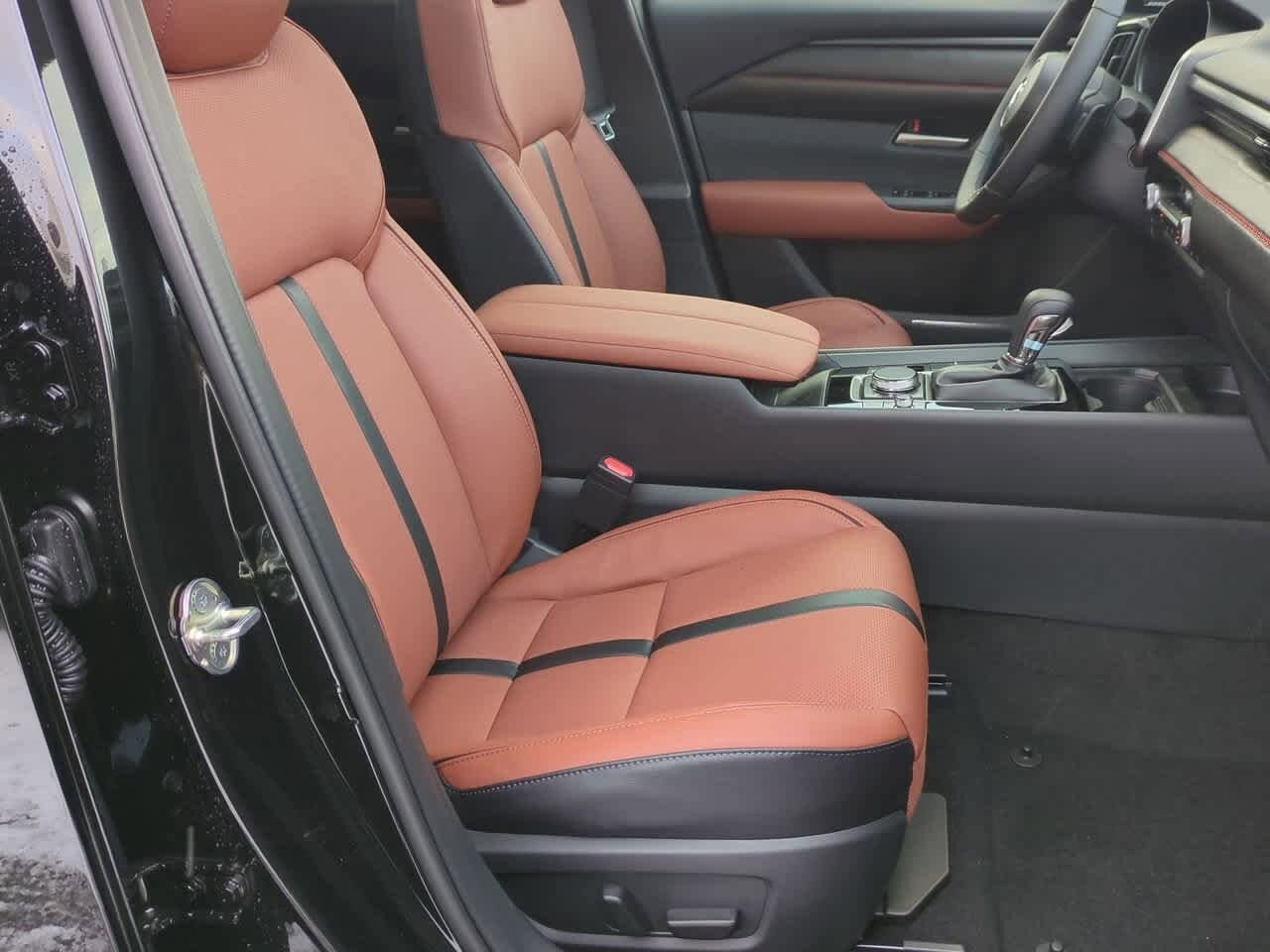 Thumbnail: 2026 Mazda CX-50 - 22