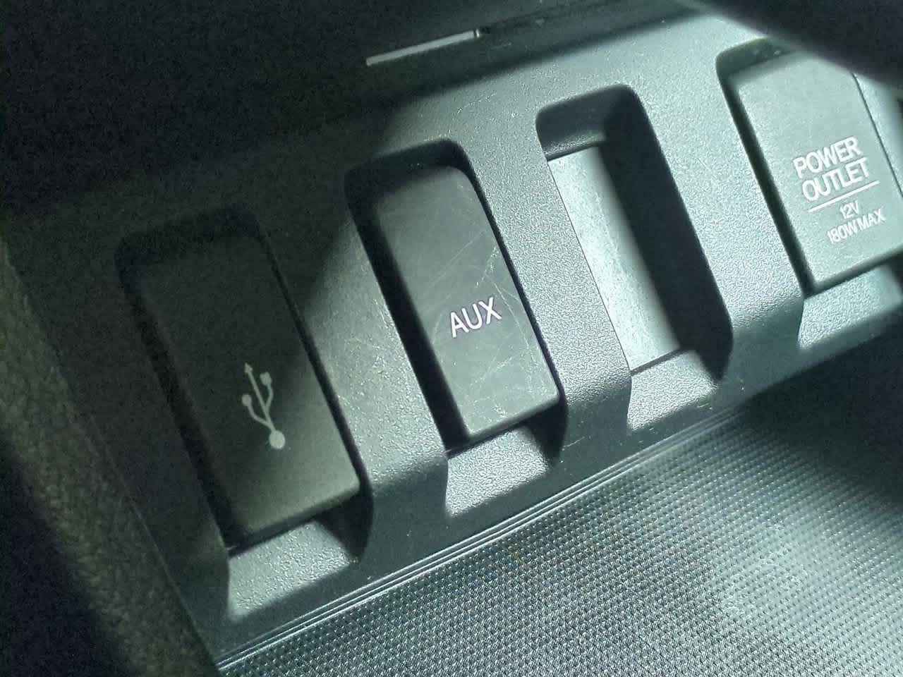 Thumbnail: 2016 Honda HR-V - 27