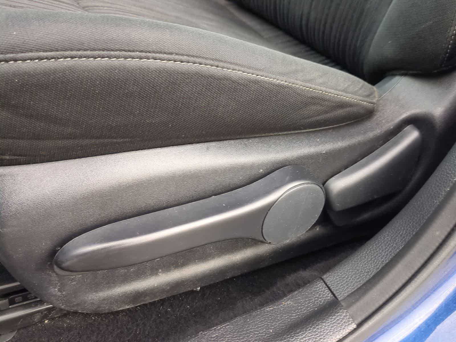 Thumbnail: 2019 Nissan Sentra - 16